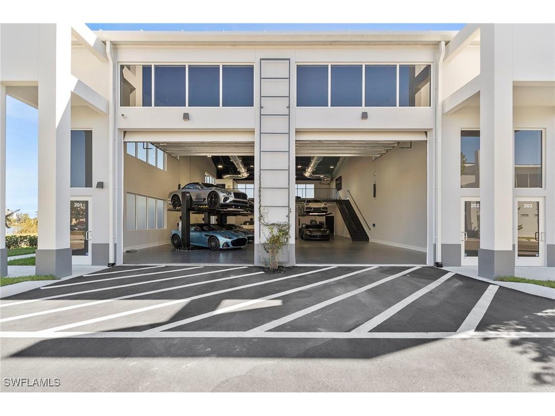3584 Plover Avenue #102 Naples FL 34117 223033253 image5