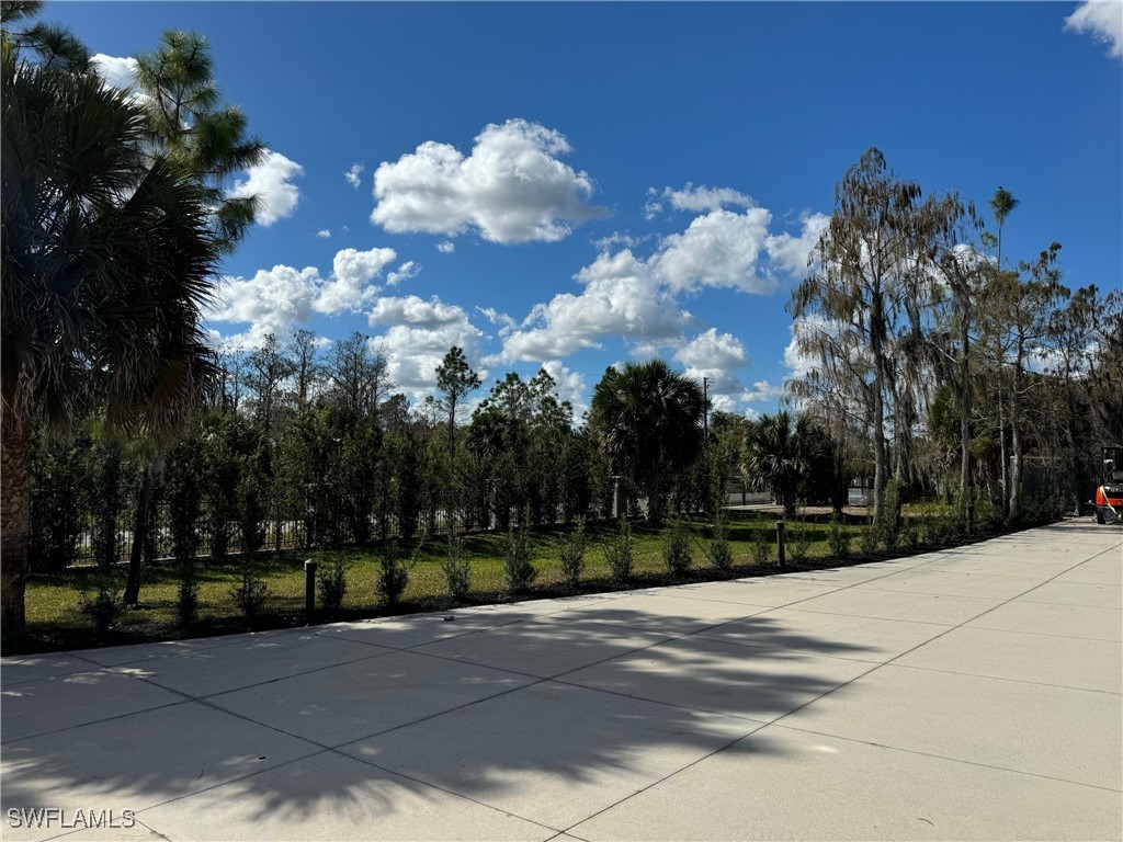 3585 33rd Avenue NE Naples FL 34120 226002168 image23