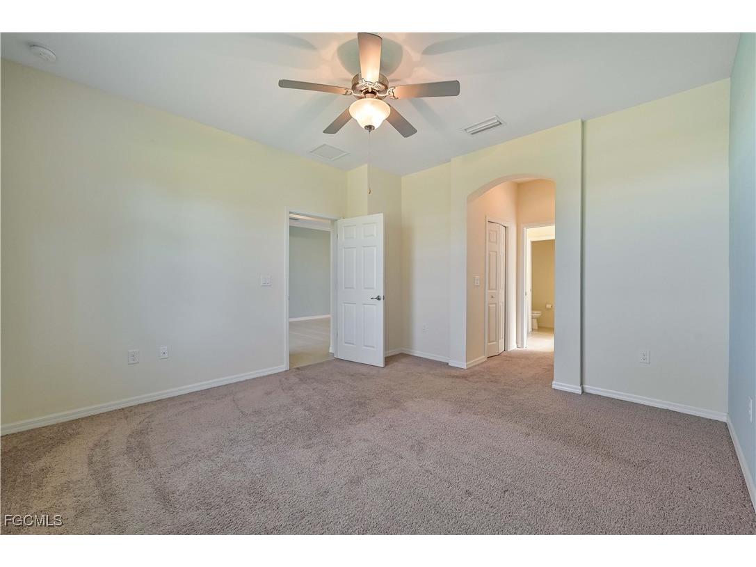3586 Bridgewell Court Fort Myers FL 33916 2025015512 image10