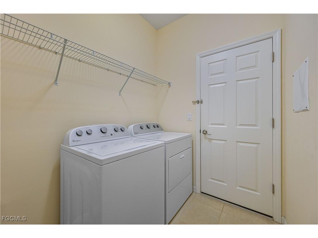 3586 Bridgewell Court Fort Myers FL 33916 2025015512 image13