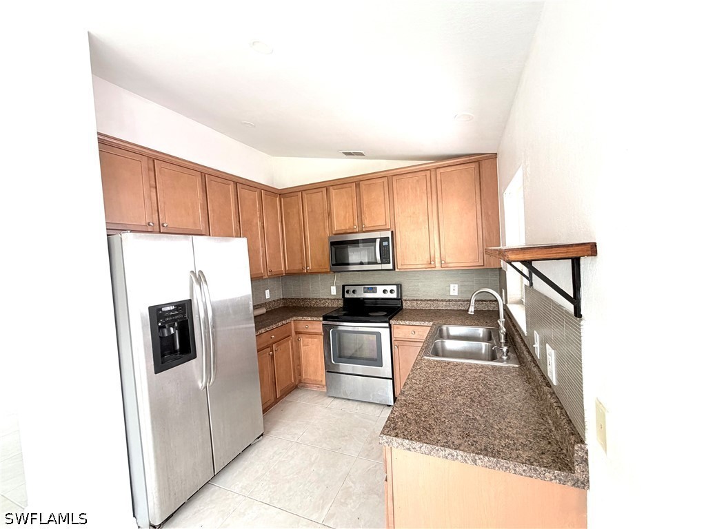 3586 Seagrape Avenue Naples FL 34104 226020367 image17