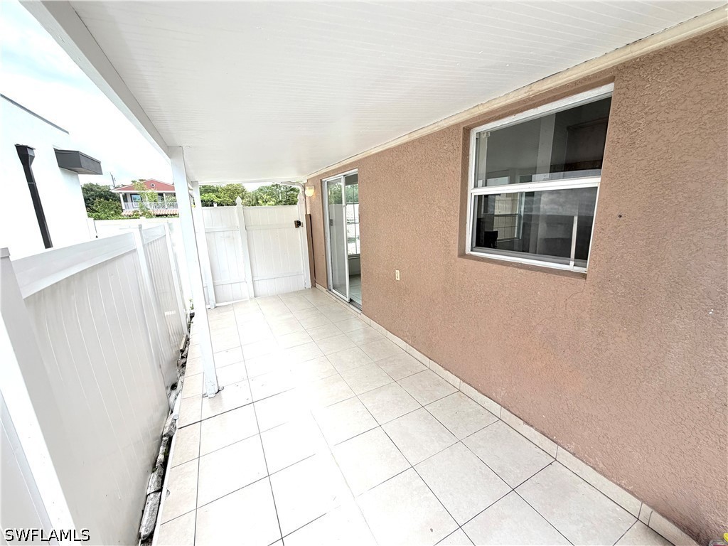 3586 Seagrape Avenue Naples FL 34104 226020367 image20