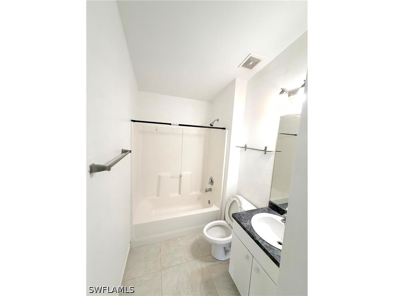 3586 Seagrape Avenue Naples FL 34104 226020367 image22