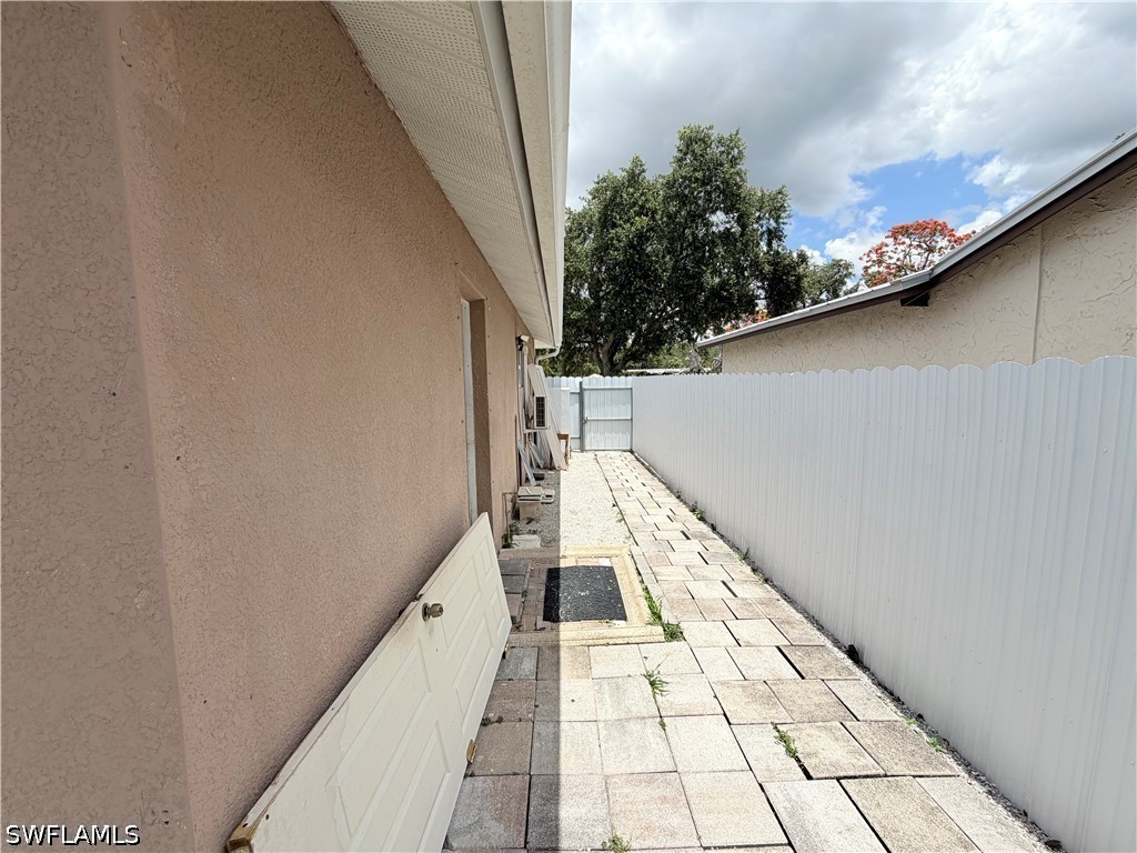 3586 Seagrape Avenue Naples FL 34104 226020367 image39