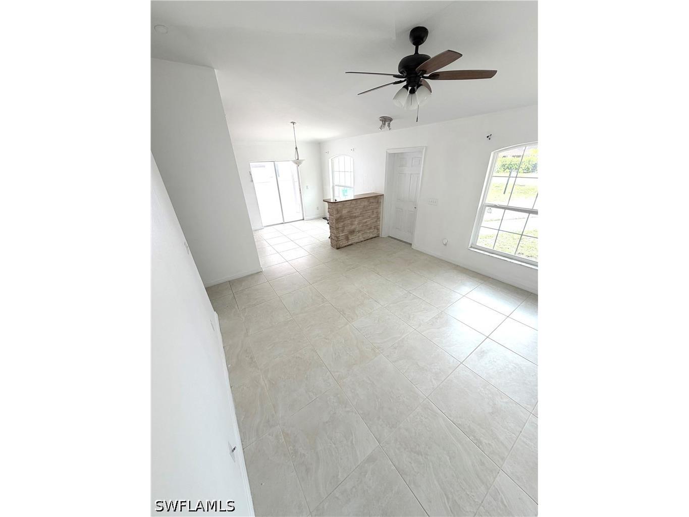 3586 Seagrape Avenue Naples FL 34104 226020367 image6