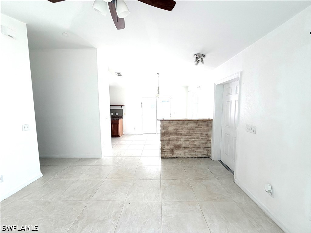 3586 Seagrape Avenue Naples FL 34104 226020367 image9
