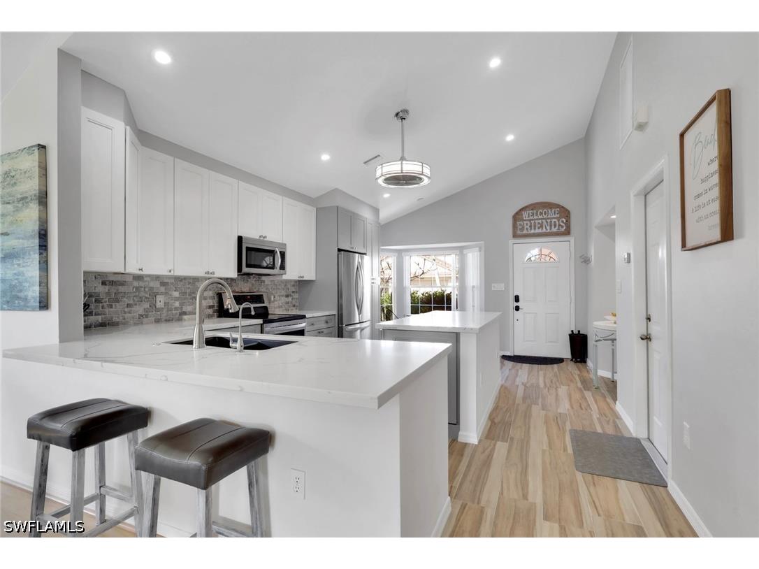 3588 Corinthian Way Naples FL 34105 226013827 image1