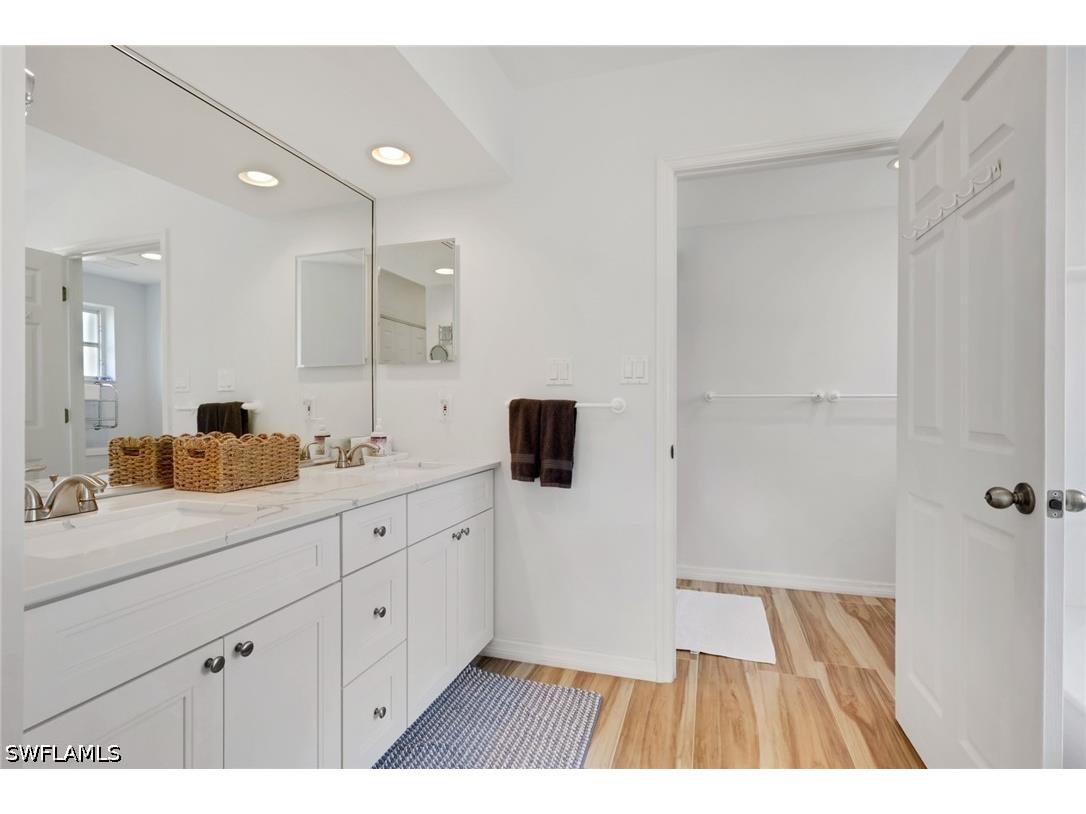 3588 Corinthian Way Naples FL 34105 226013827 image8