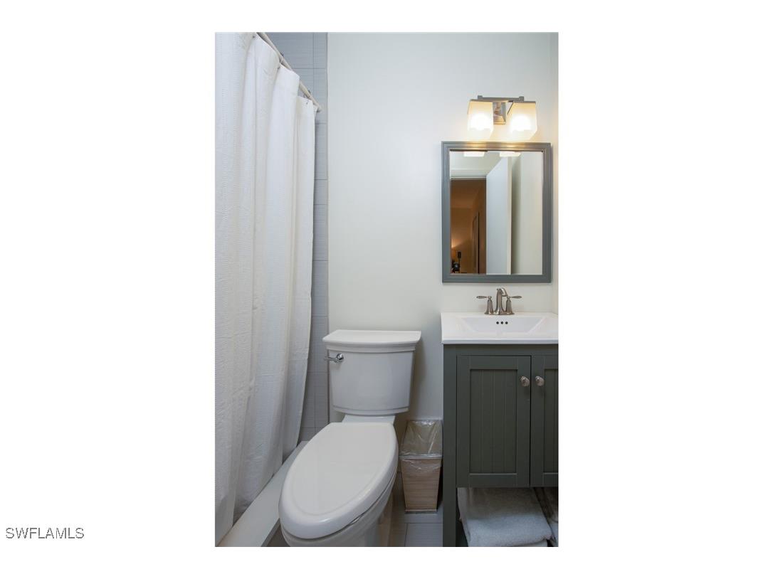 359 2nd Avenue N Naples FL 34102 225080202 image19