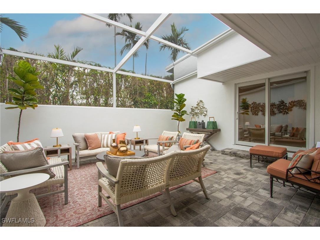 359 2nd Avenue N Naples FL 34102 225080202 image29