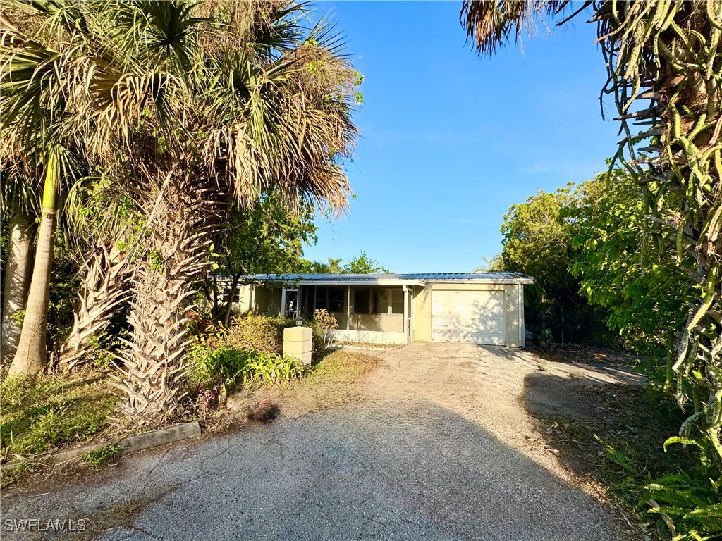359 Altamont Avenue Fort Myers FL 33905 225012539 image1