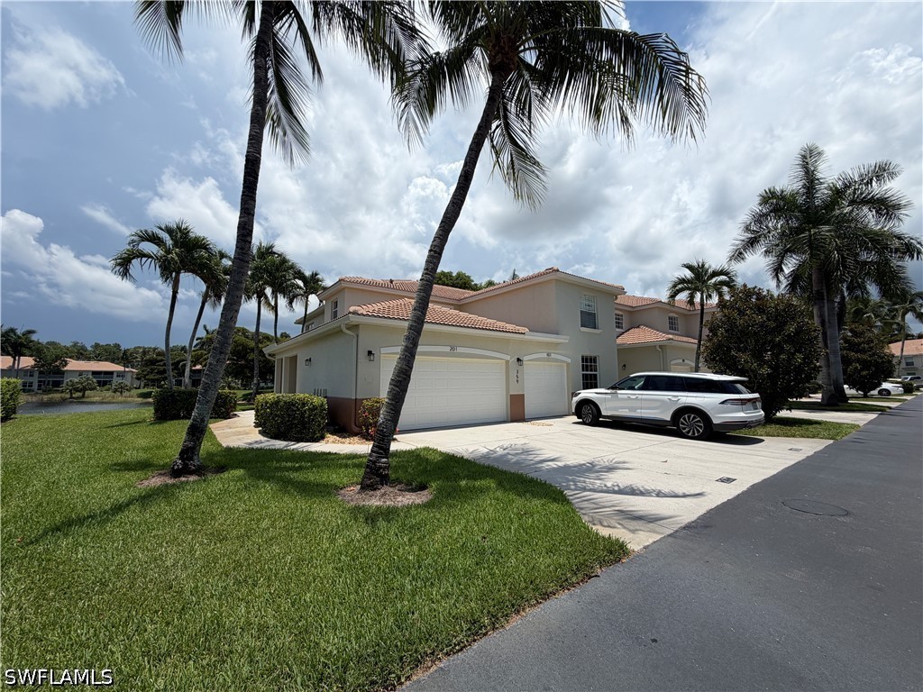 359 Dover Place #101 Naples FL 34104 226024532 image1
