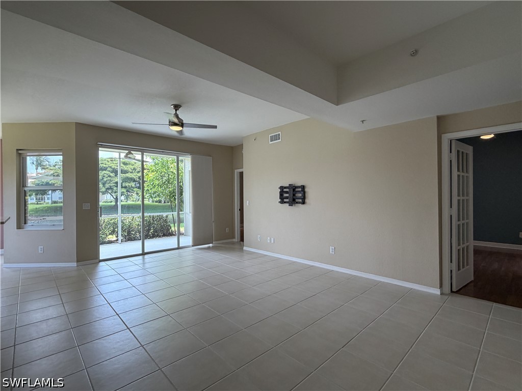 359 Dover Place #101 Naples FL 34104 226024532 image3