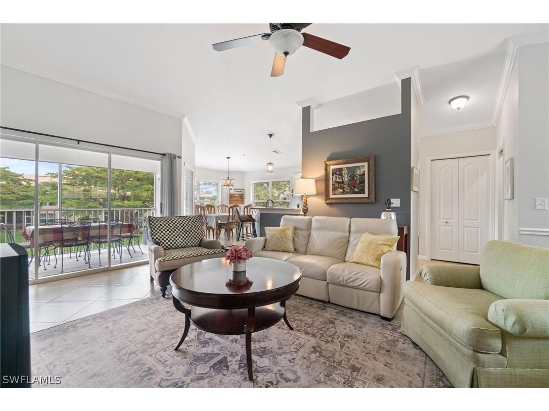 359 Dover Place #E204 Naples FL 34104 226011682 image10