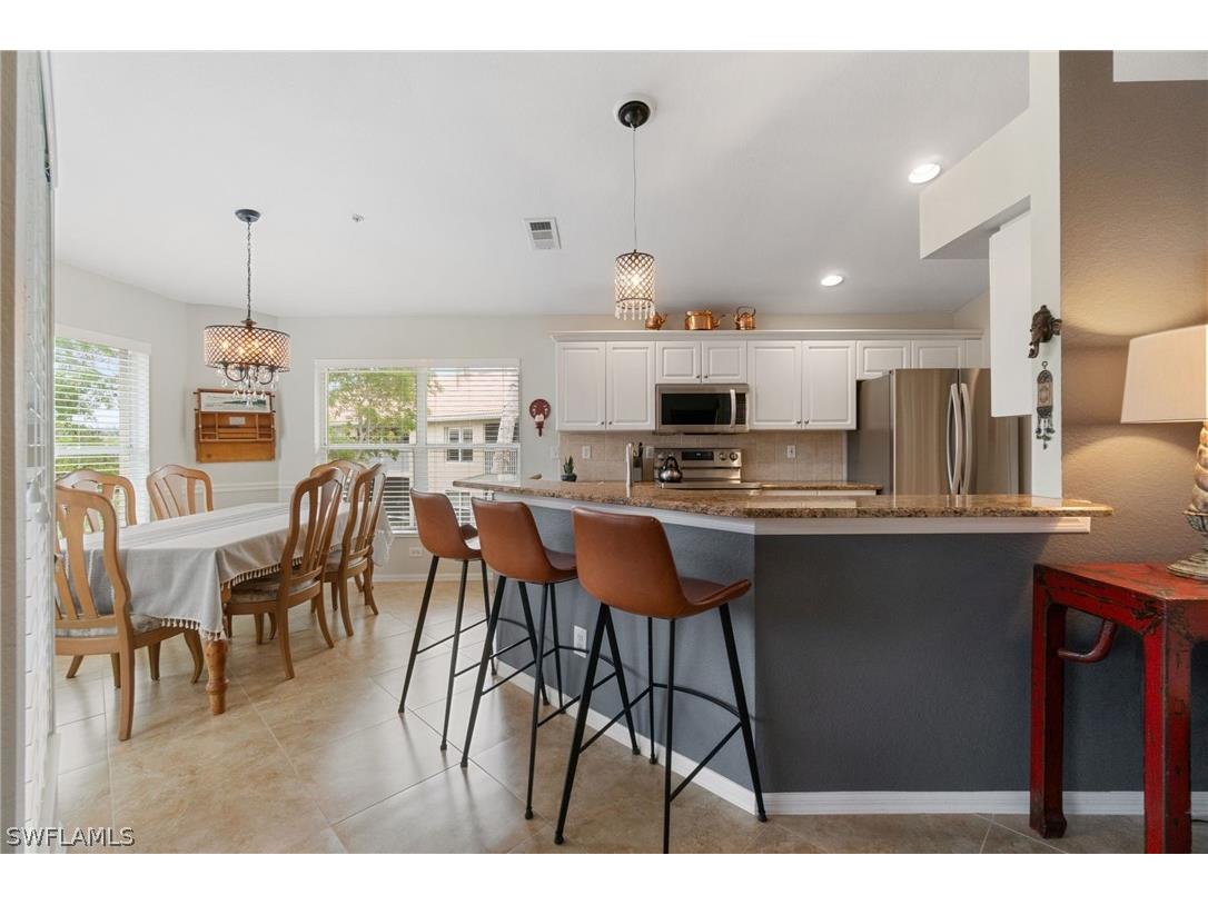 359 Dover Place #E204 Naples FL 34104 226011682 image12
