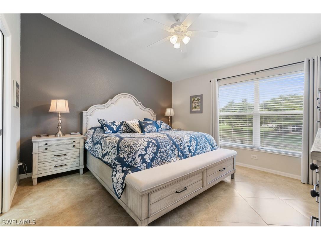 359 Dover Place #E204 Naples FL 34104 226011682 image21