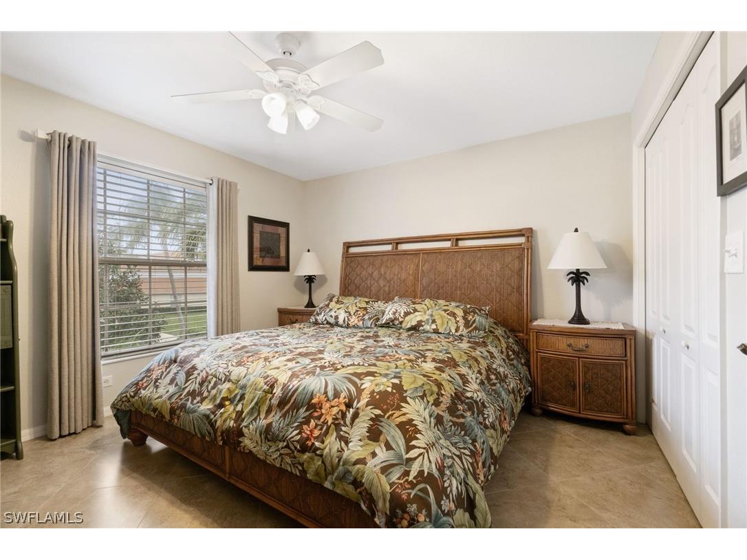 359 Dover Place #E204 Naples FL 34104 226011682 image27