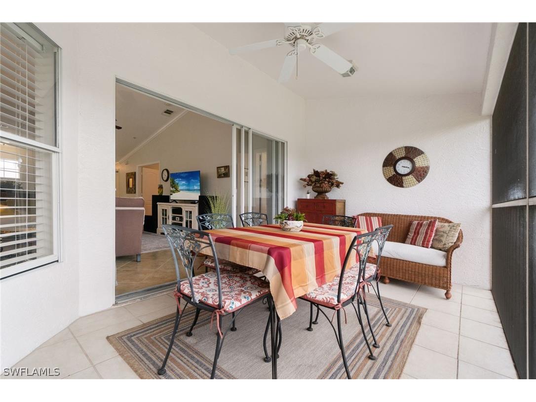 359 Dover Place #E204 Naples FL 34104 226011682 image33