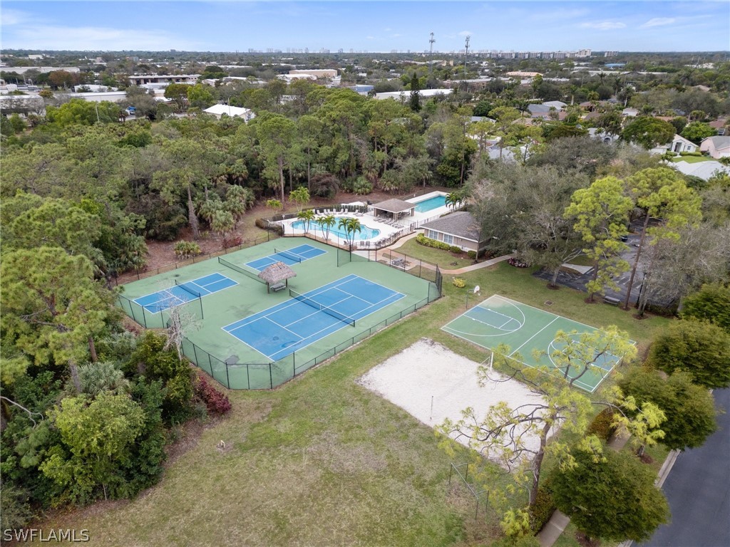 359 Dover Place #E204 Naples FL 34104 226011682 image43