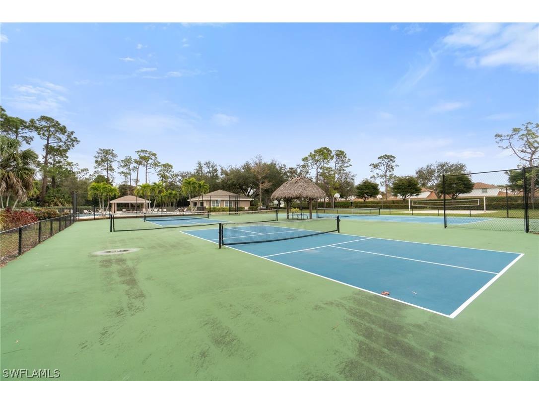 359 Dover Place #E204 Naples FL 34104 226011682 image45