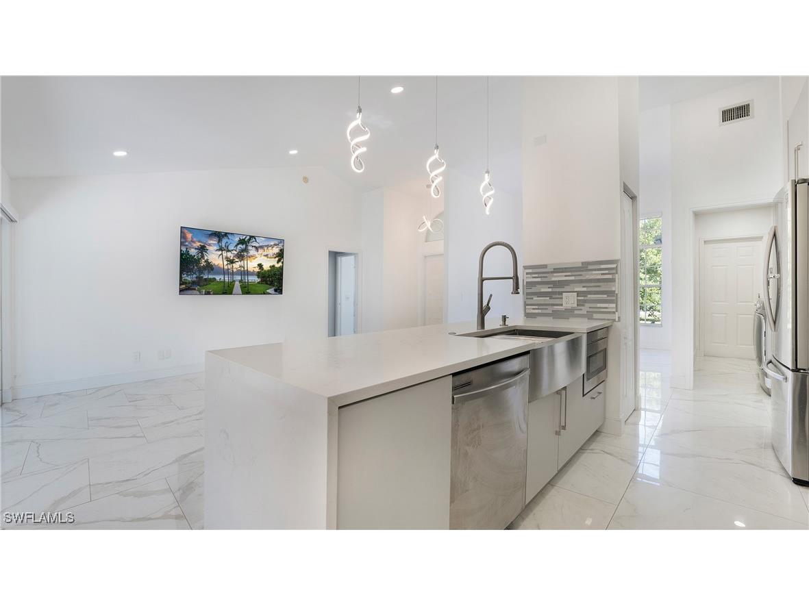 3590 10th Avenue NE Naples FL 34120 225082483 image17