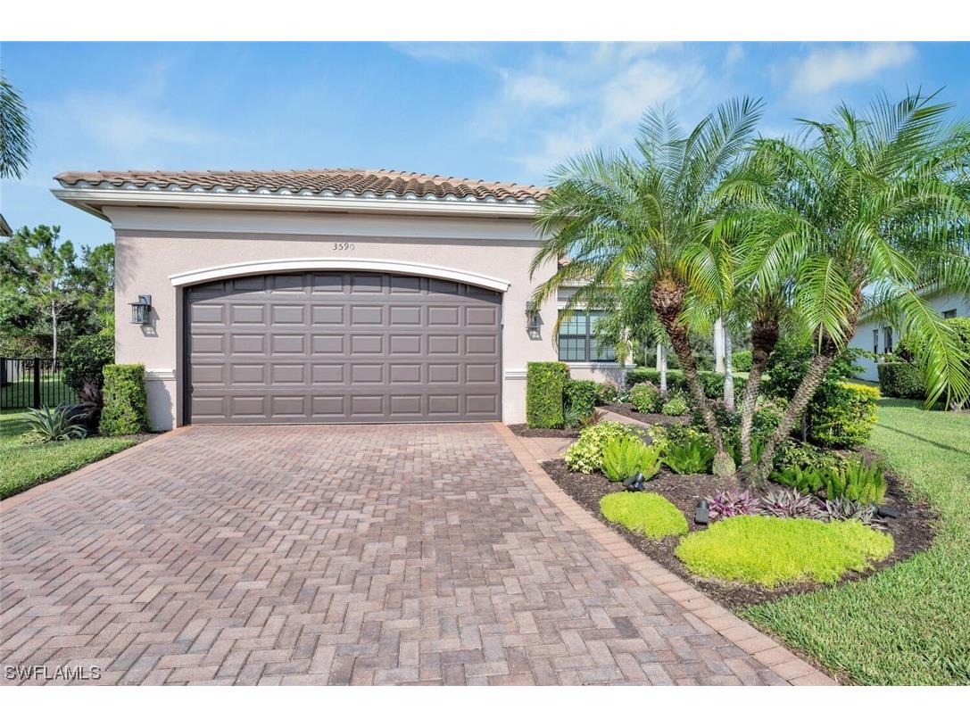 3590 Beaufort Court Naples FL 34119 223048755 image1