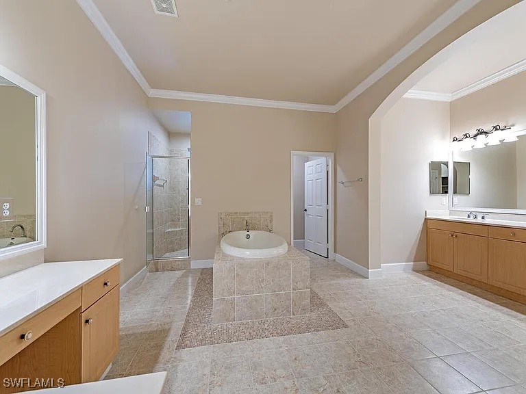 3590 Lansing Loop #201 Estero FL 33928 225082188 image6