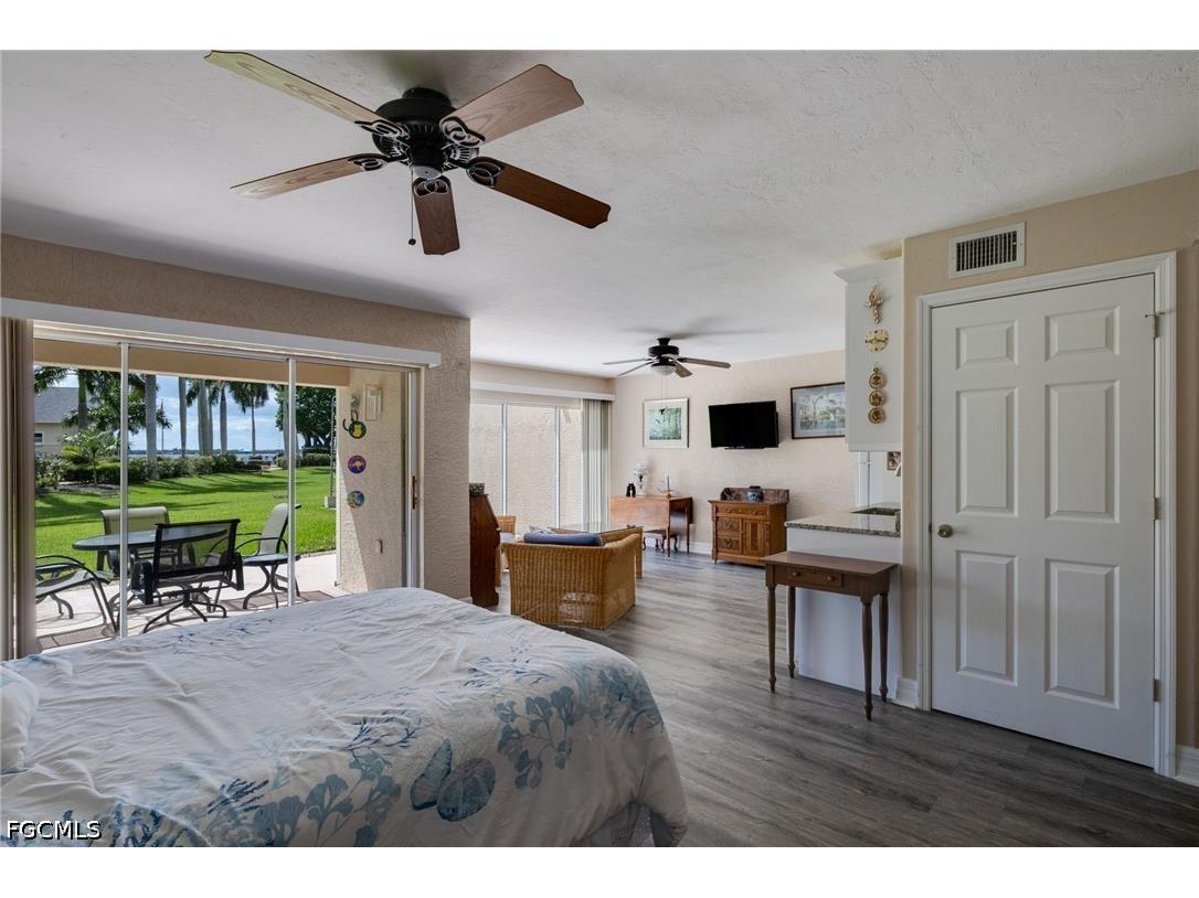 3593 Edgewood Avenue Fort Myers FL 33916 2026025012 image19