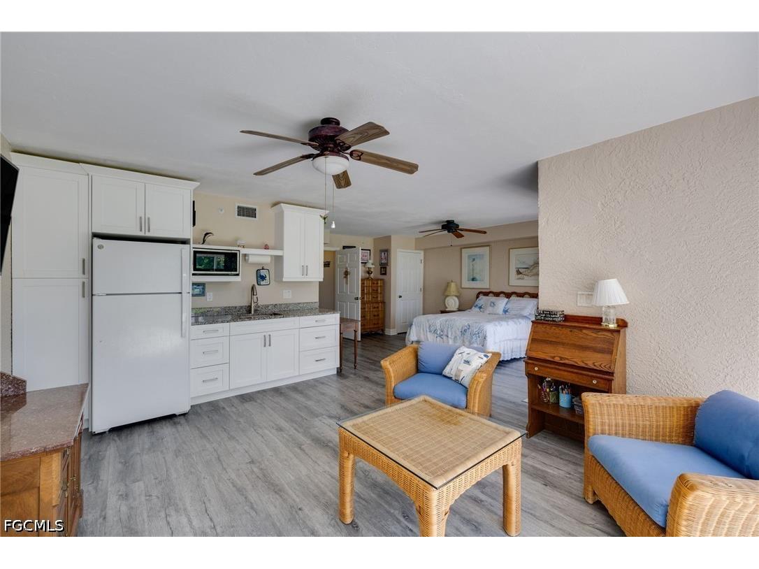3593 Edgewood Avenue Fort Myers FL 33916 2026025012 image23