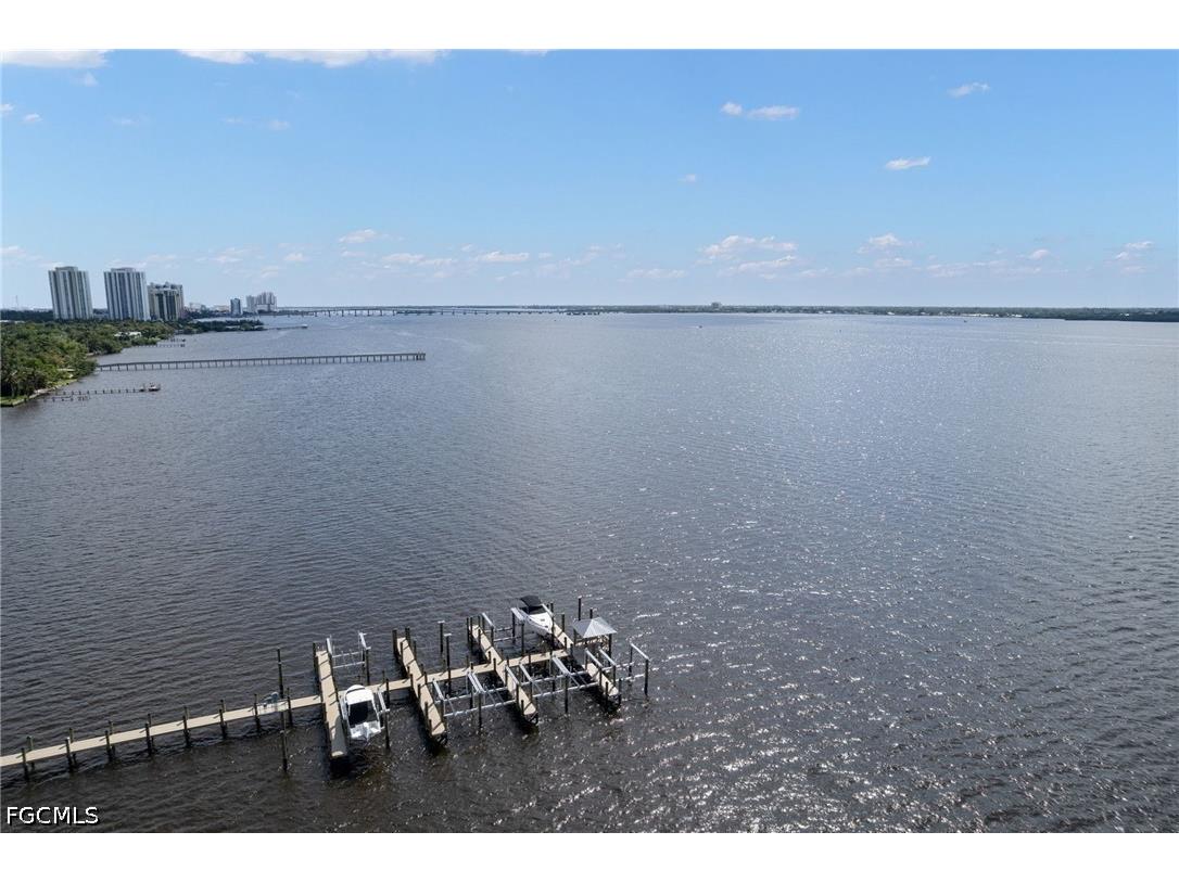 3593 Edgewood Avenue Fort Myers FL 33916 2026025012 image30