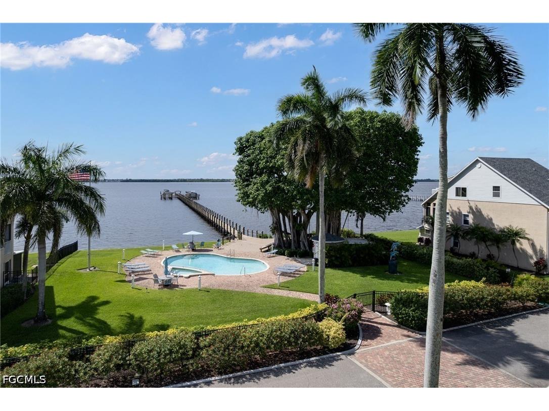 3593 Edgewood Avenue Fort Myers FL 33916 2026025012 image33