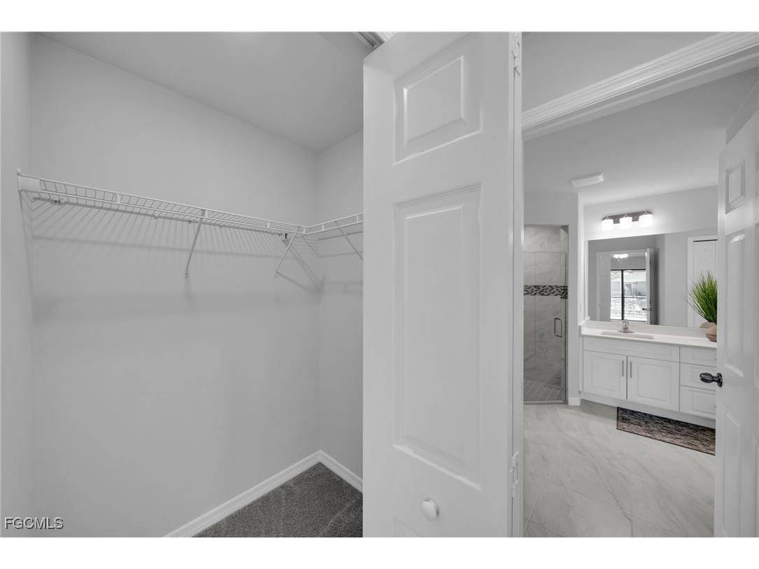 3594 NE 9th Place Cape Coral FL 33909 2026006363 image17