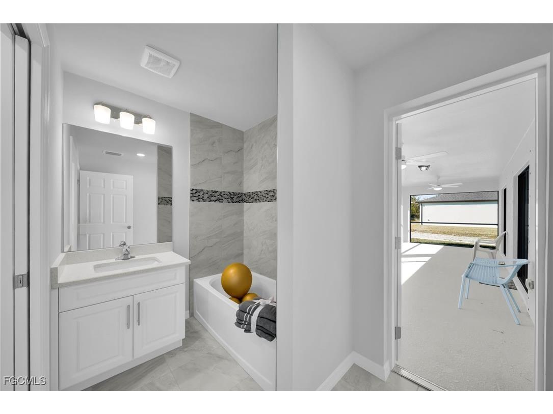 3594 NE 9th Place Cape Coral FL 33909 2026006363 image27