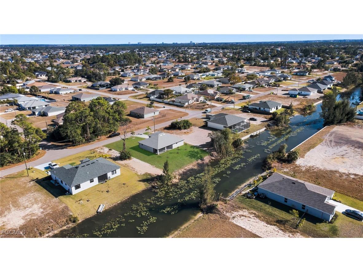 3594 NE 9th Place Cape Coral FL 33909 2026006363 image35