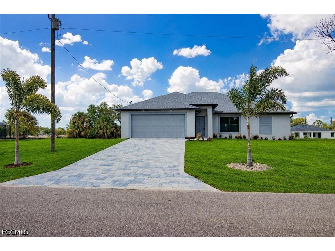 3594 NE 9th Place Cape Coral FL 33909 2026025248 image1
