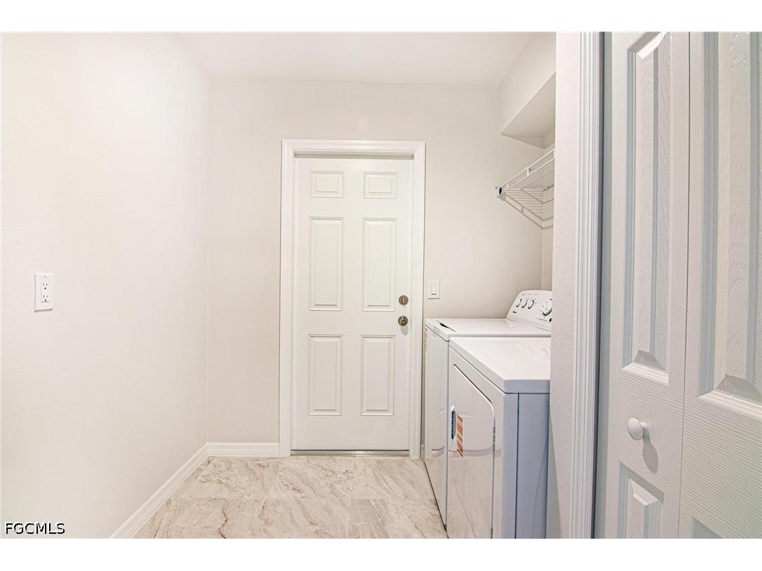 3594 NE 9th Place Cape Coral FL 33909 2026025248 image16