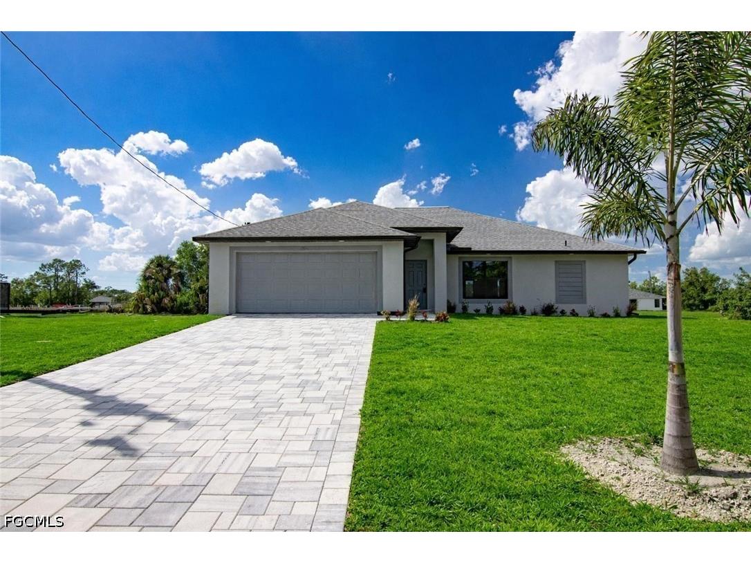 3594 NE 9th Place Cape Coral FL 33909 2026025248 image2