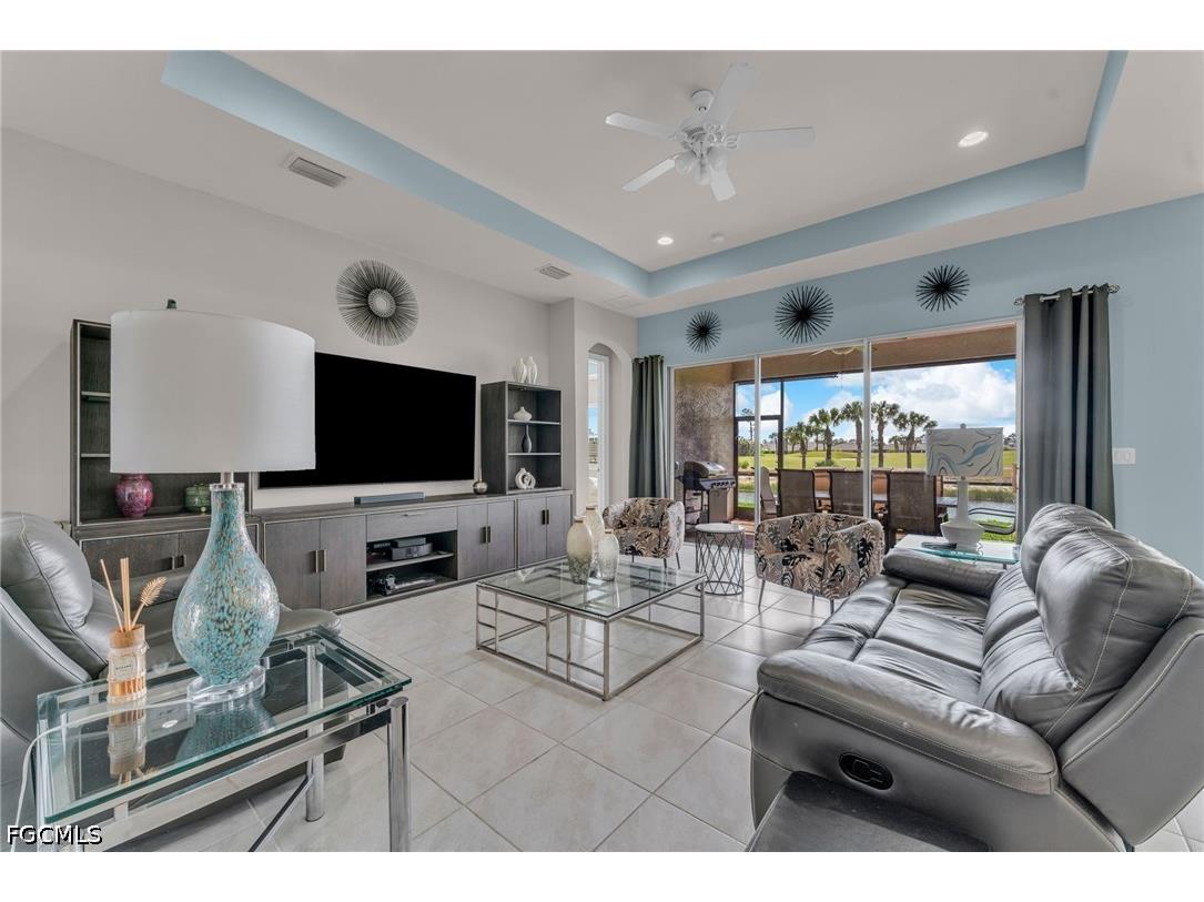 3596 Avenida Del Vera North Fort Myers FL 33917 2026017222 image2