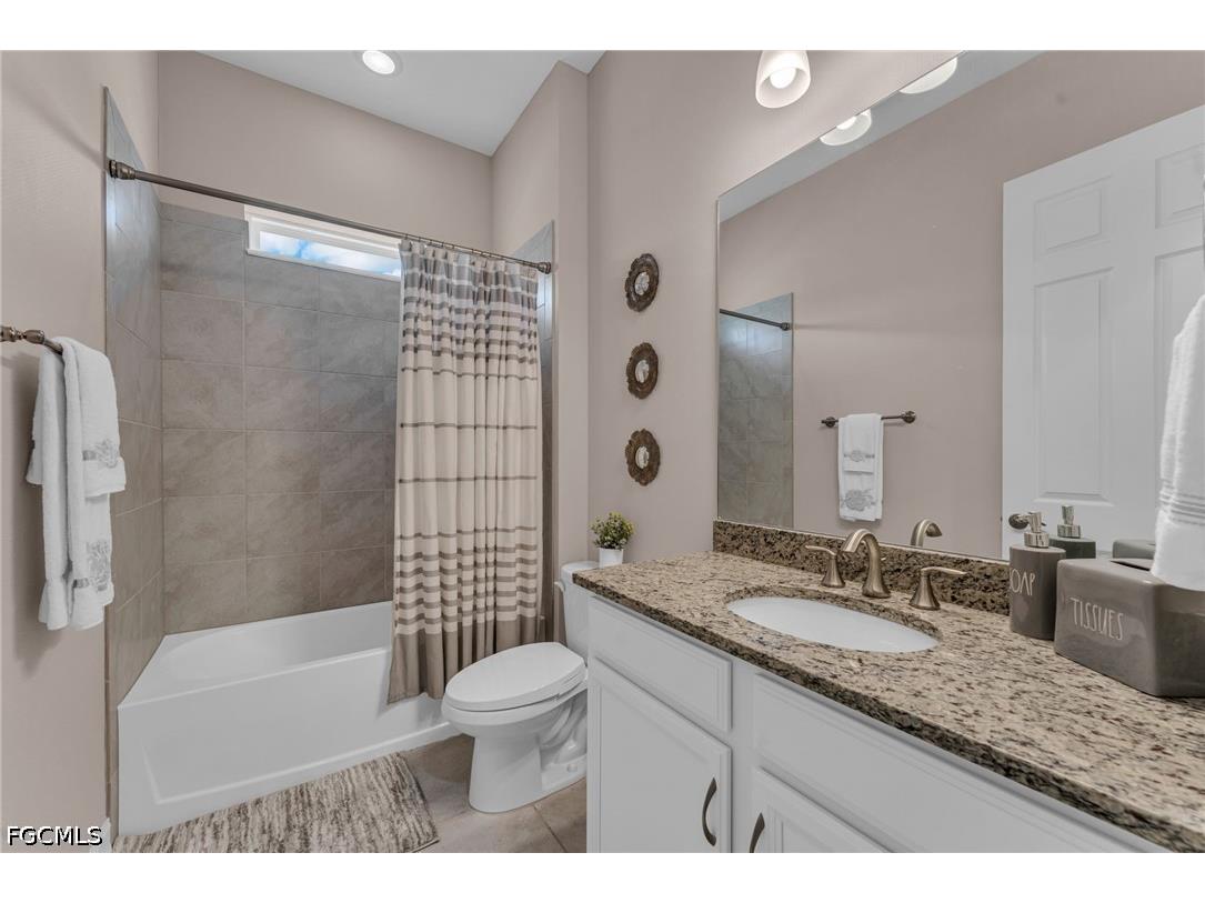 3596 Avenida Del Vera North Fort Myers FL 33917 2026017222 image22