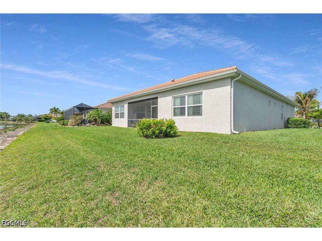 3596 Avenida Del Vera North Fort Myers FL 33917 2026017222 image28