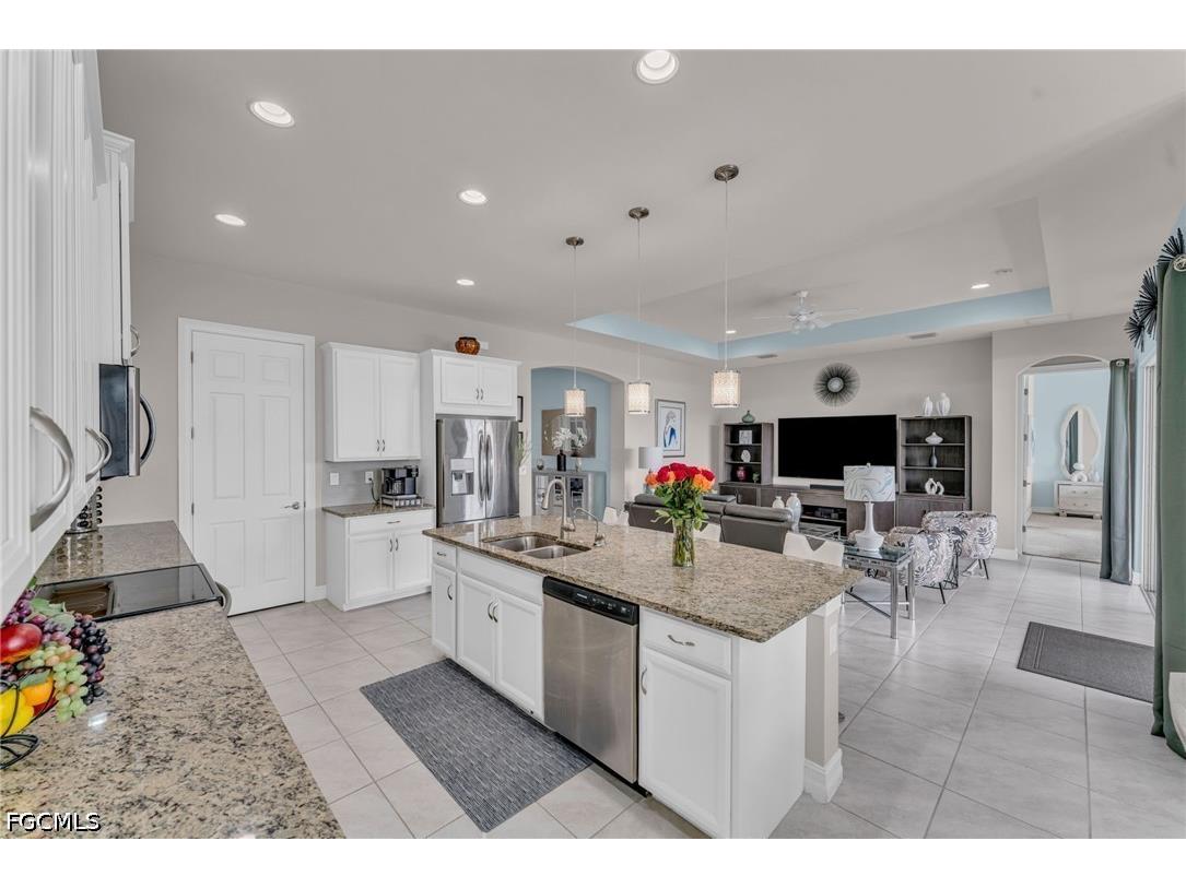 3596 Avenida Del Vera North Fort Myers FL 33917 2026017222 image8