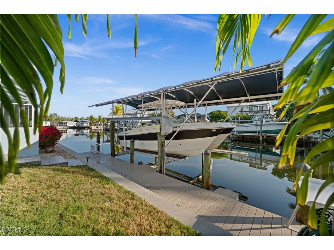 3597 Gondola Lane Saint James City FL 33956 2026000536 image4