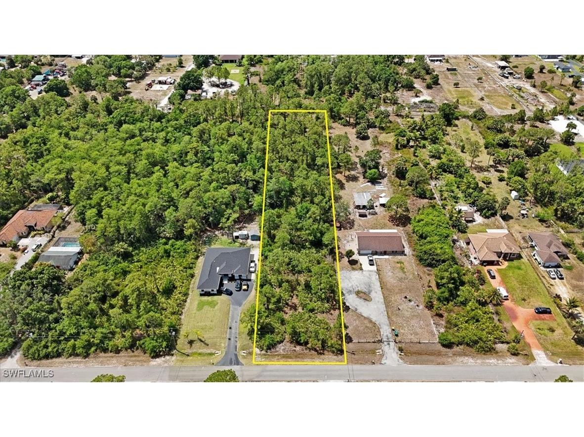 35XX 27th Avenue NE Naples FL 34120 225045822 image1