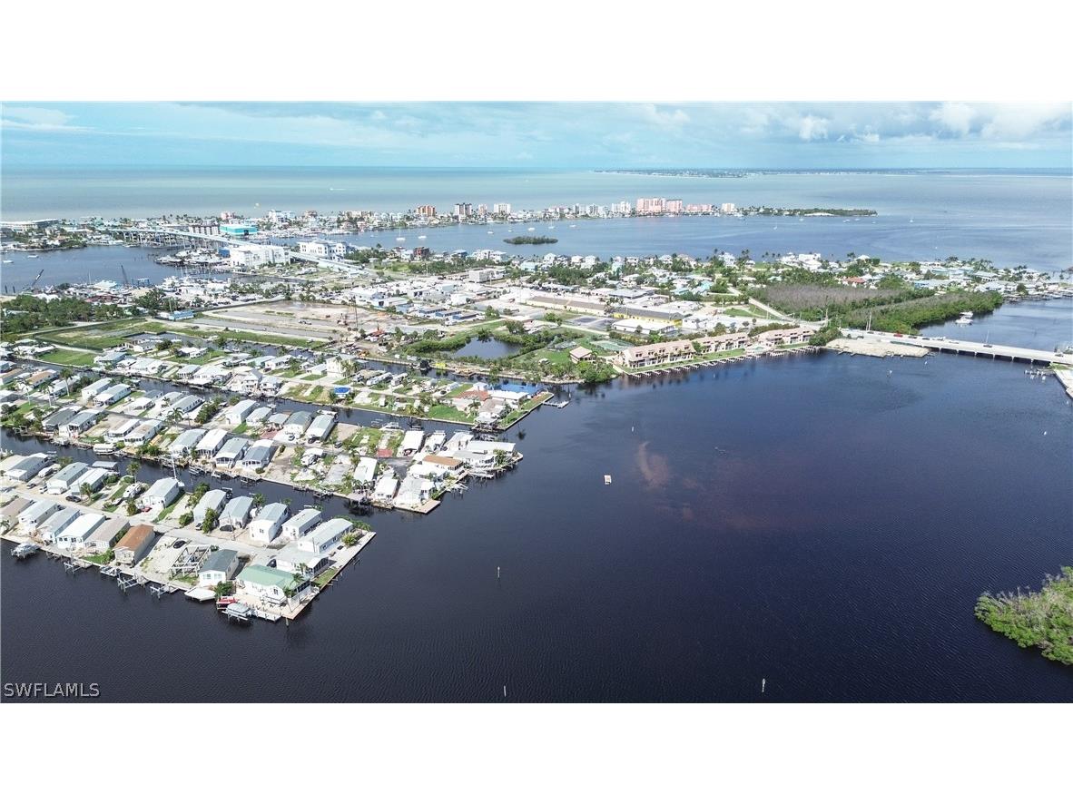 36 Emily Lane Fort Myers Beach FL 33931 224049707 image14