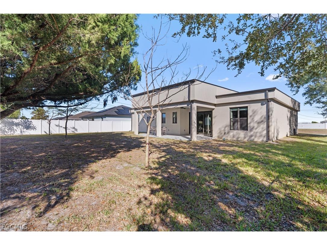 36 NW 12th Place Cape Coral FL 33993 2026006898 image4