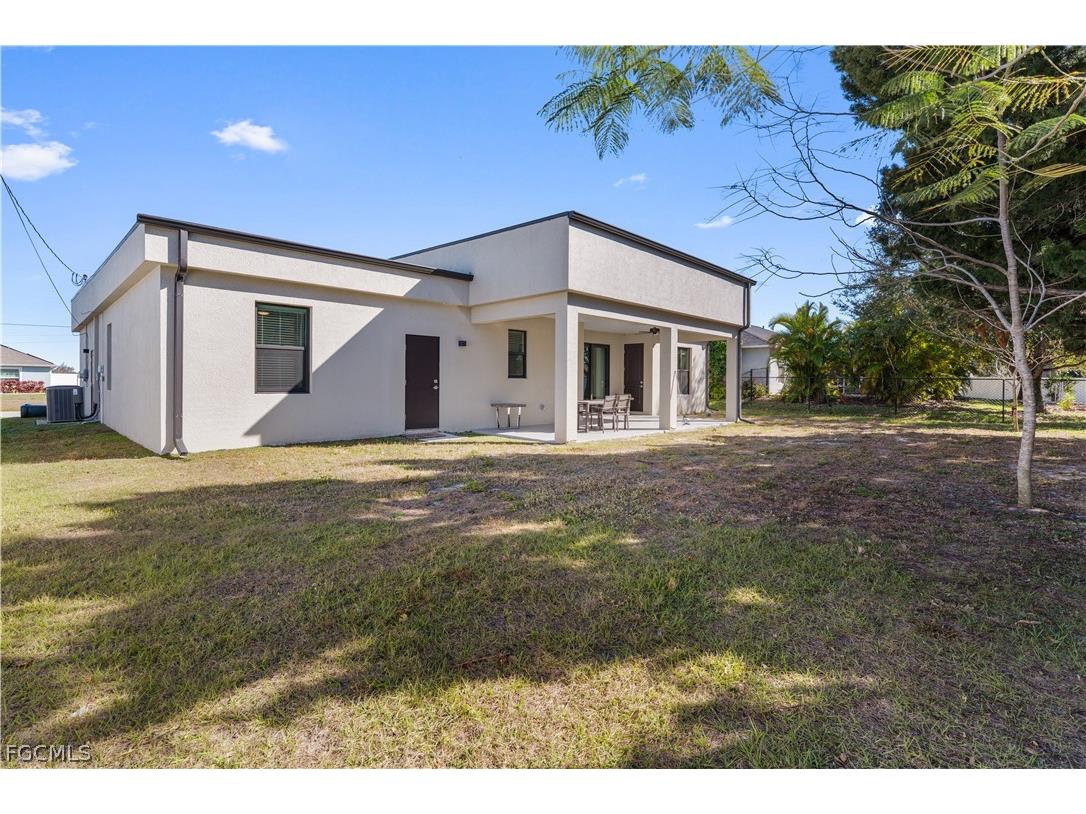 36 NW 12th Place Cape Coral FL 33993 2026006898 image5