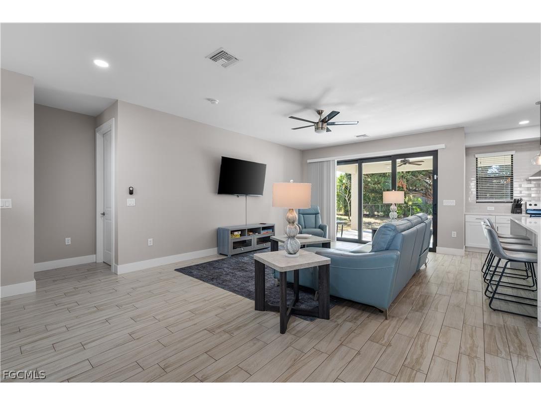 36 NW 12th Place Cape Coral FL 33993 2026006898 image9