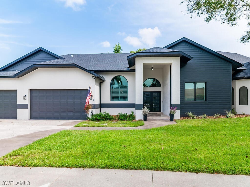 36 Timberland Circle N Fort Myers FL 33919 223053805 image1