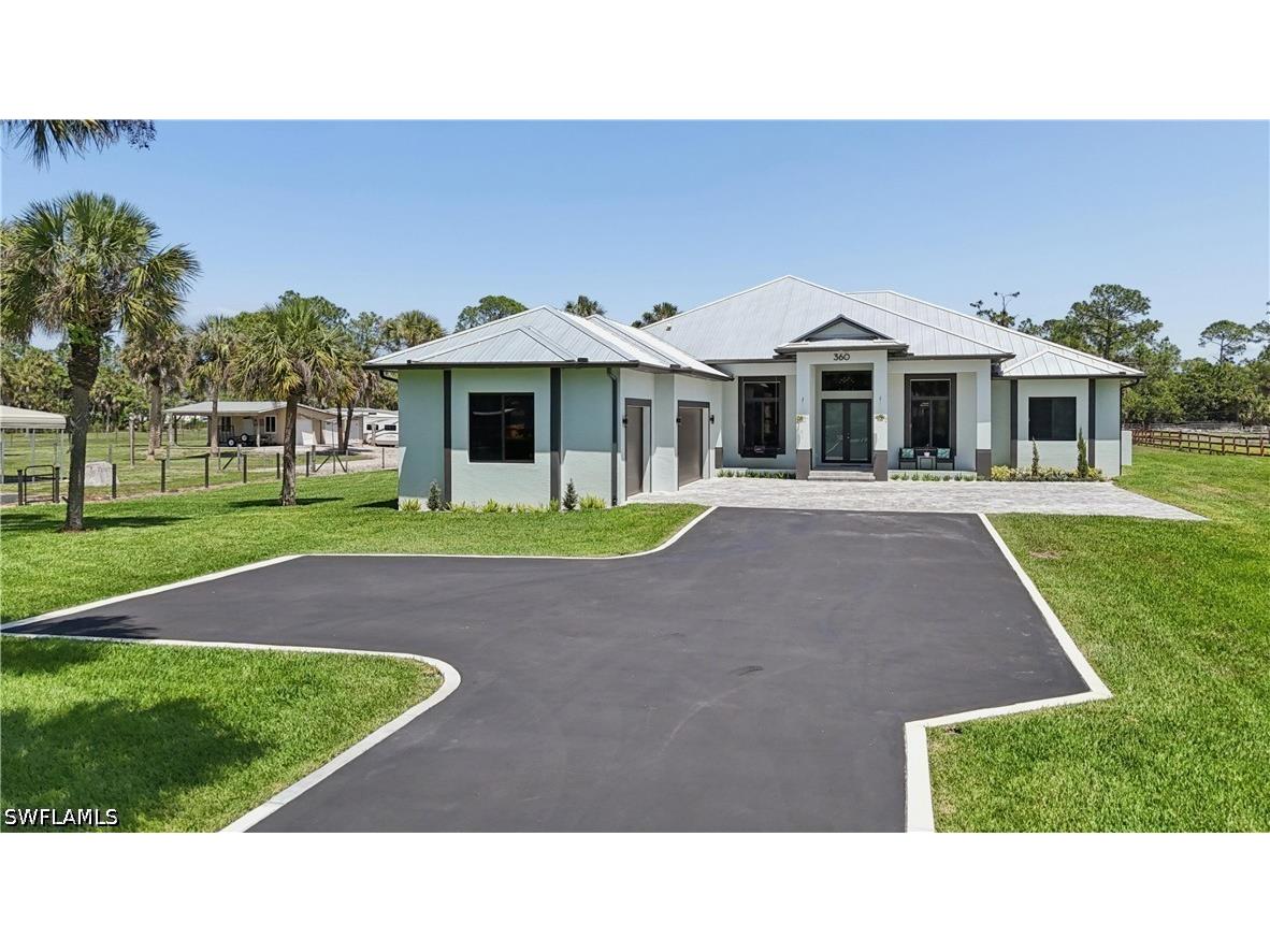 360 13th Street SW Naples FL 34117 226015981 image4