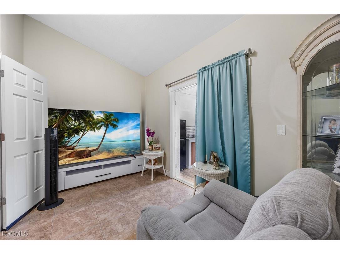 360 18th Street NE Naples FL 34120 2025026064 image28